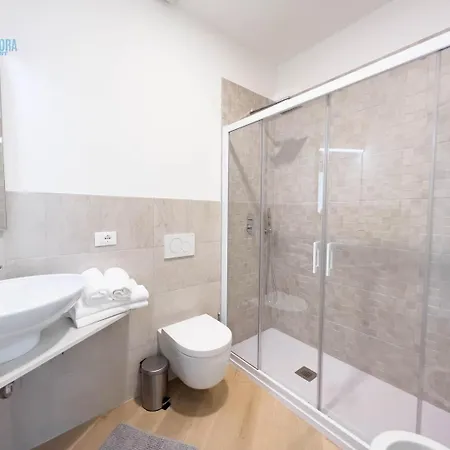 Slataper 12 Tirabora Short Rent Trieste